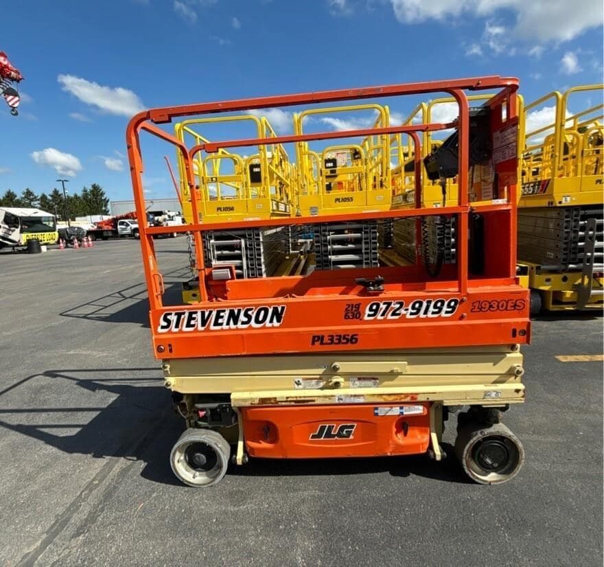 2017 JLG 1930ES PL3356 image 1