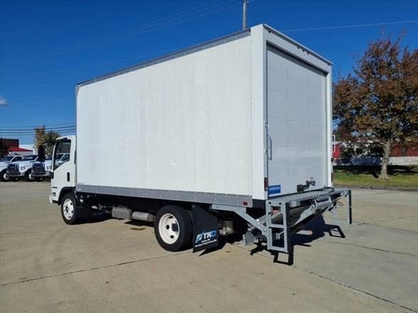 2024 Isuzu NPR HD image 6