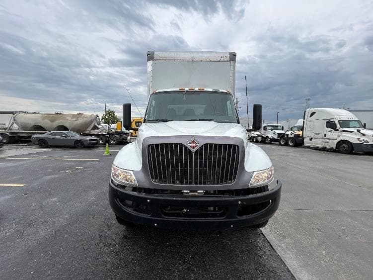 2022 International MV607 Box Truck - 220HP, 6 Speed Automatic, Roll up Door image 2