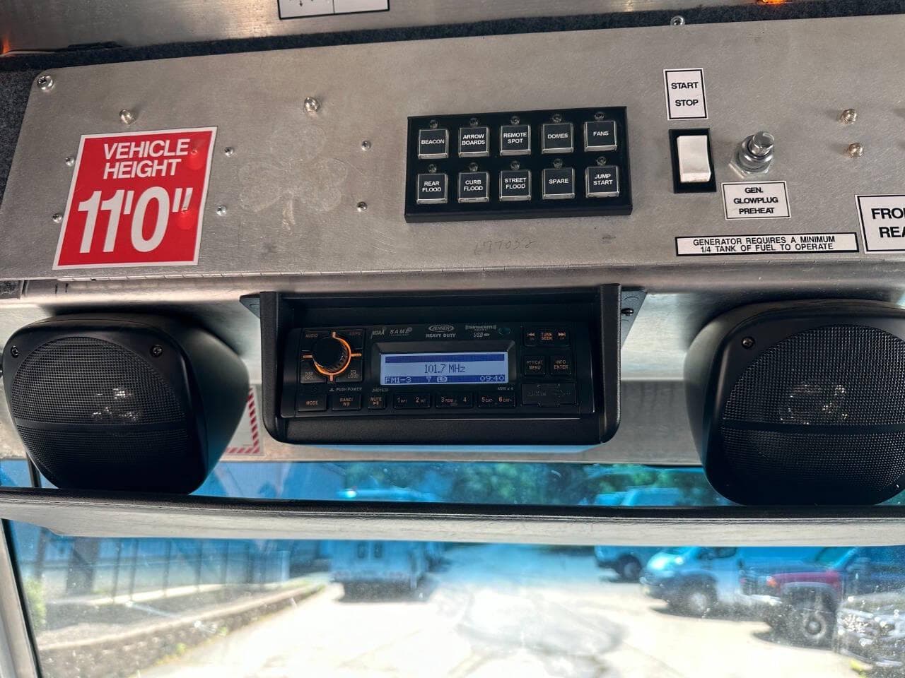 2016 Freightliner MT45 image 33