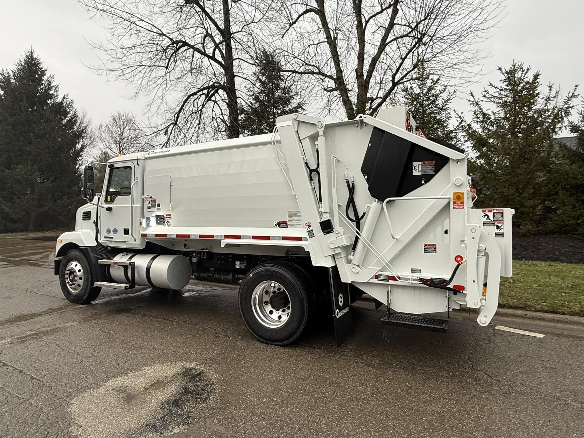 2025 MACK MD6 120090 image 15