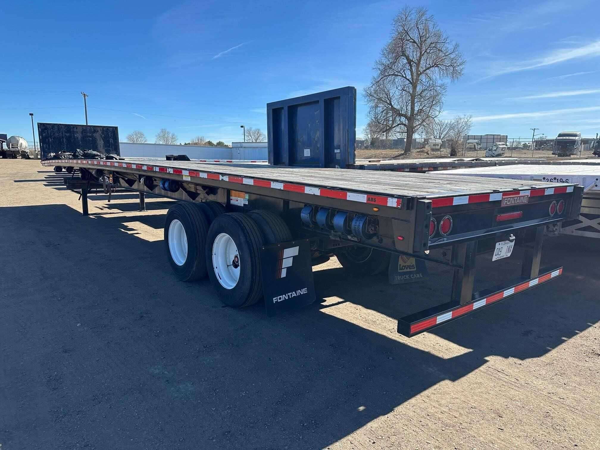 Used 2022 FONTAINE VELOCITY 48' STEEL FLATBED, WOOD DECK, SPRING RIDE Flatbed Trailer in Henderson, CO image 6