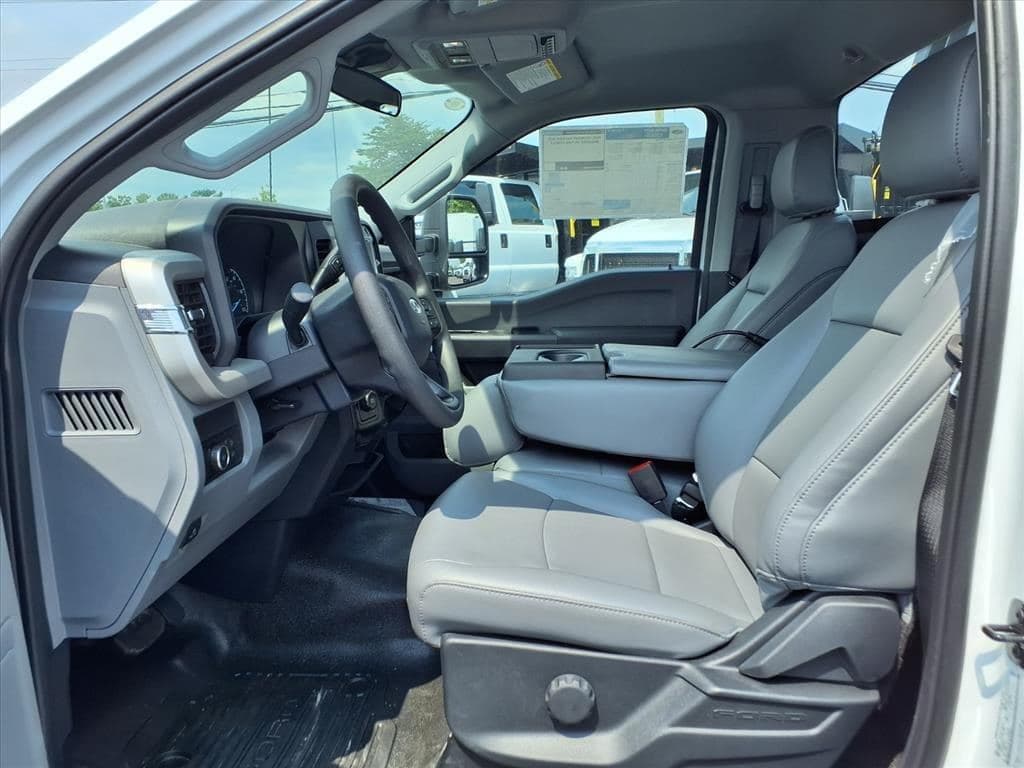 2026 Ford F450 XL SD image 13