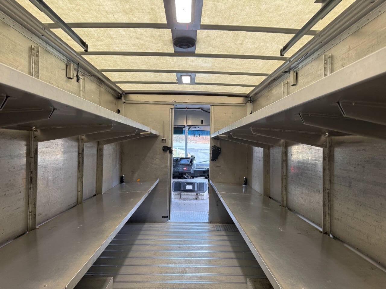 2020 Ford Stripped Chassis image 14