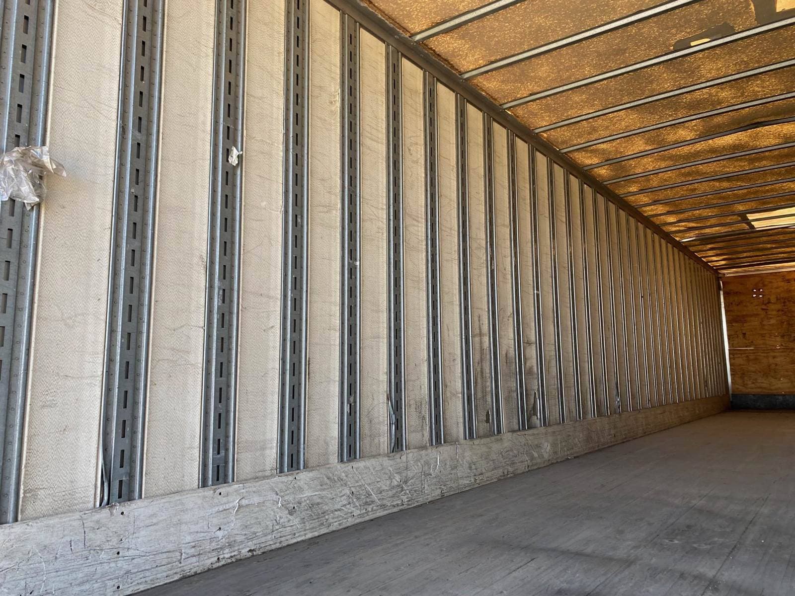 2007 Great Dane 53 ft Reefer Trailer - Sliding Axle image 6