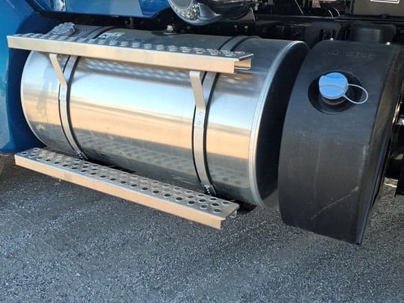 2026 Kenworth T880 image 7