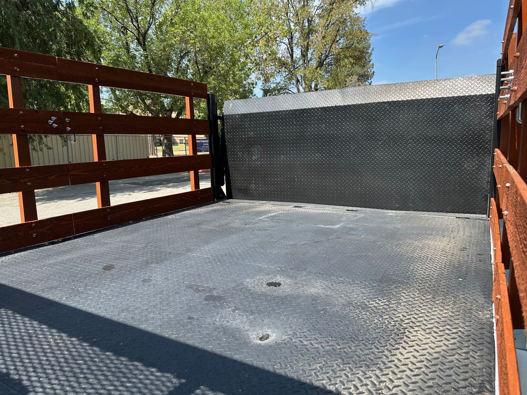 2009 FORD F450 SD Satke Bed with Liftgate 13398 image 16