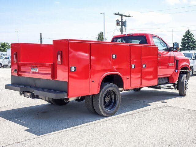 2024 Chevrolet Silverado 4500HD Work Truck image 3