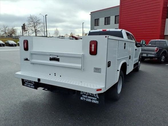 2026 Ford F350 SD XL image 5