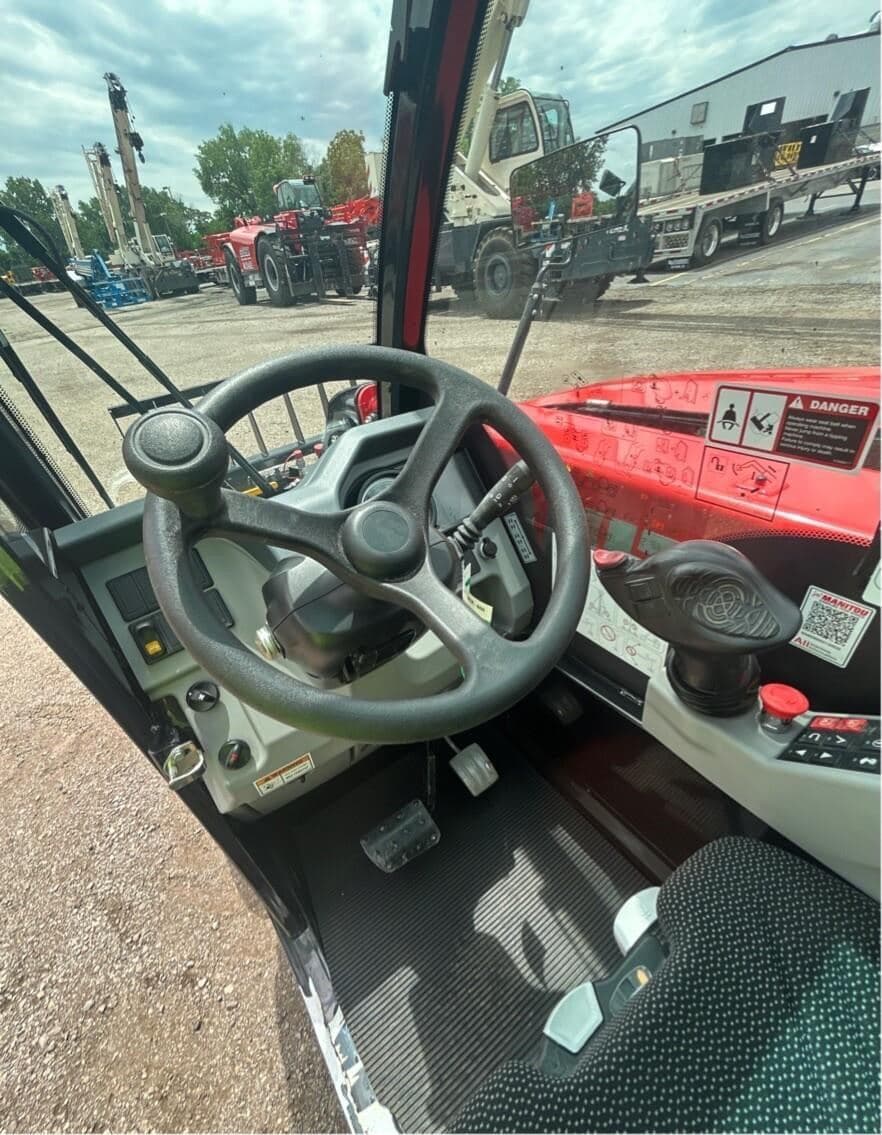 2023 MANITOU ULM 415 H MH9533 image 11