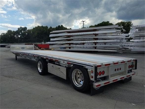 2025 Mac Trailer Mfg 1650 Cft image 4