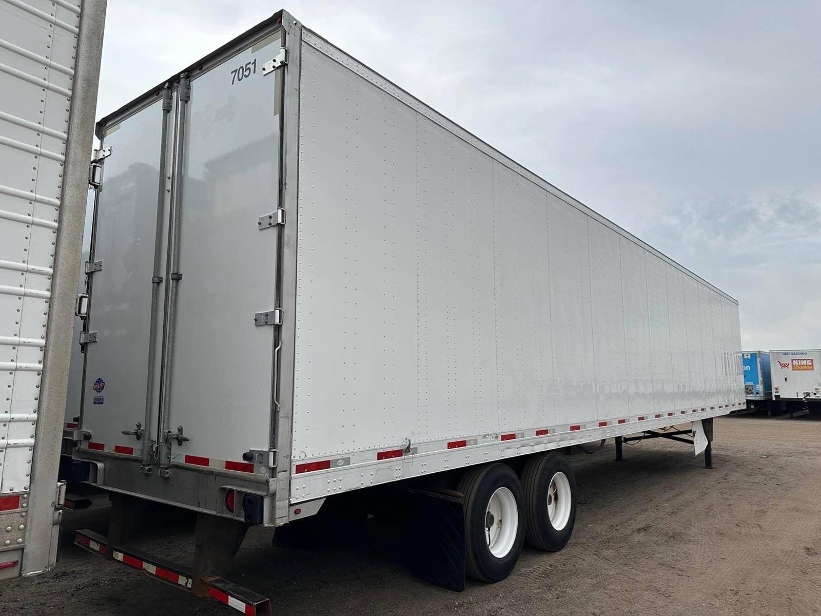 2018 Utility 4000DX 53 ft Dry Van Trailer image 5