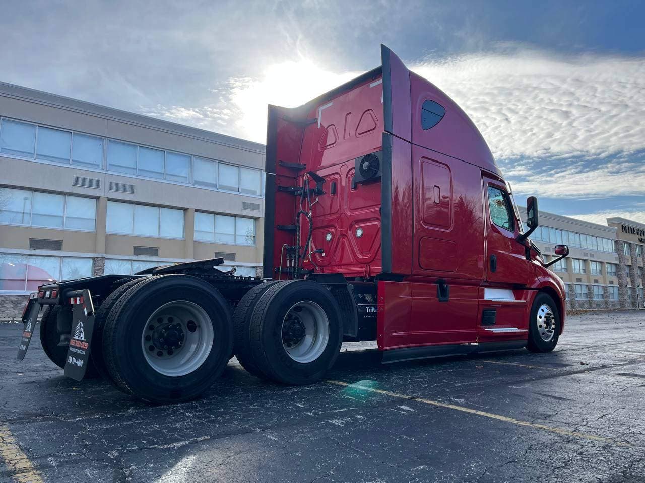 2022 Freightliner Cascadia 126 image 5