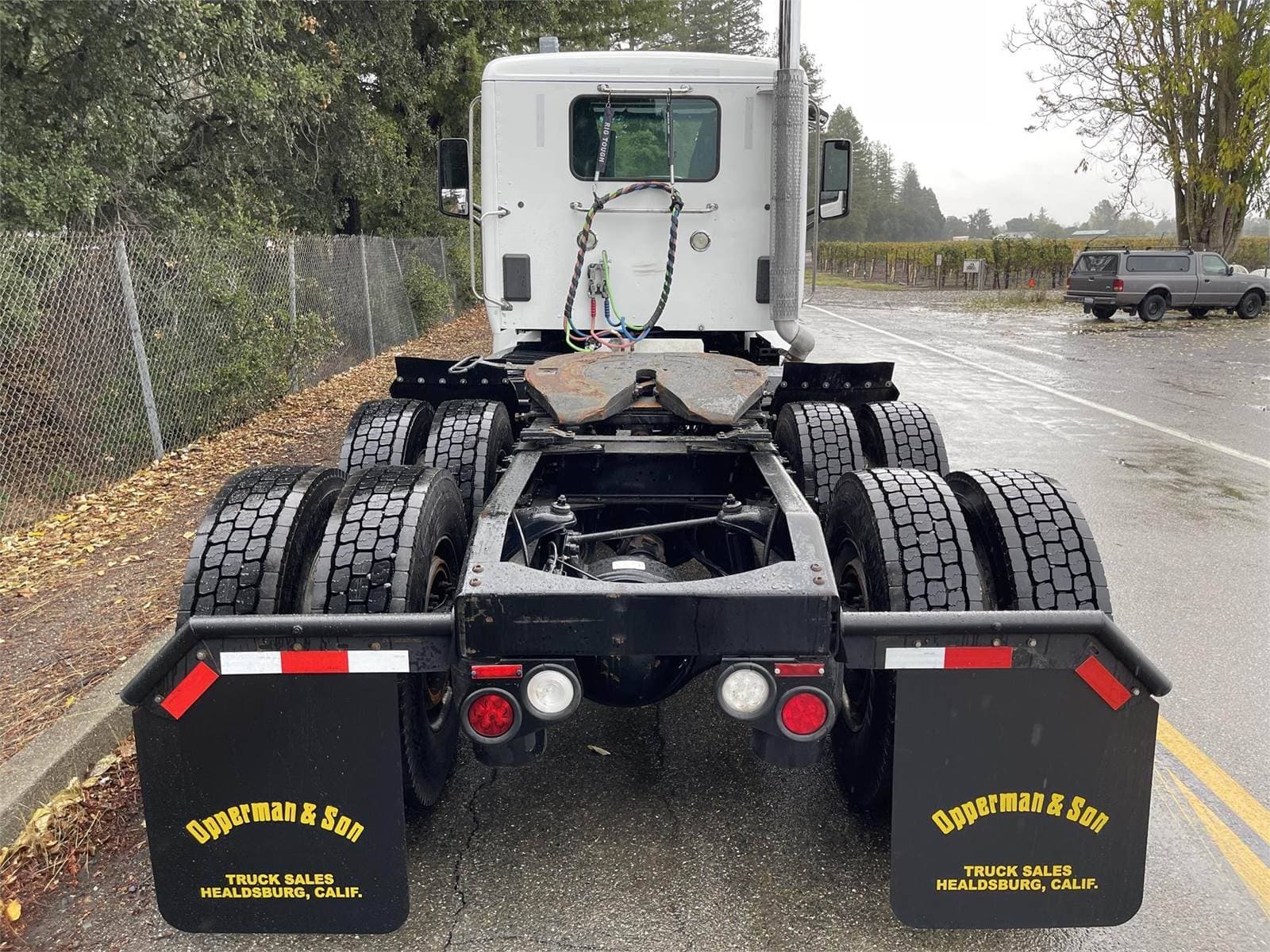 2019 Peterbilt 579 image 7