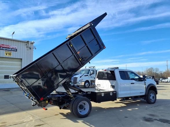 2024 Ford F550 SD image 5