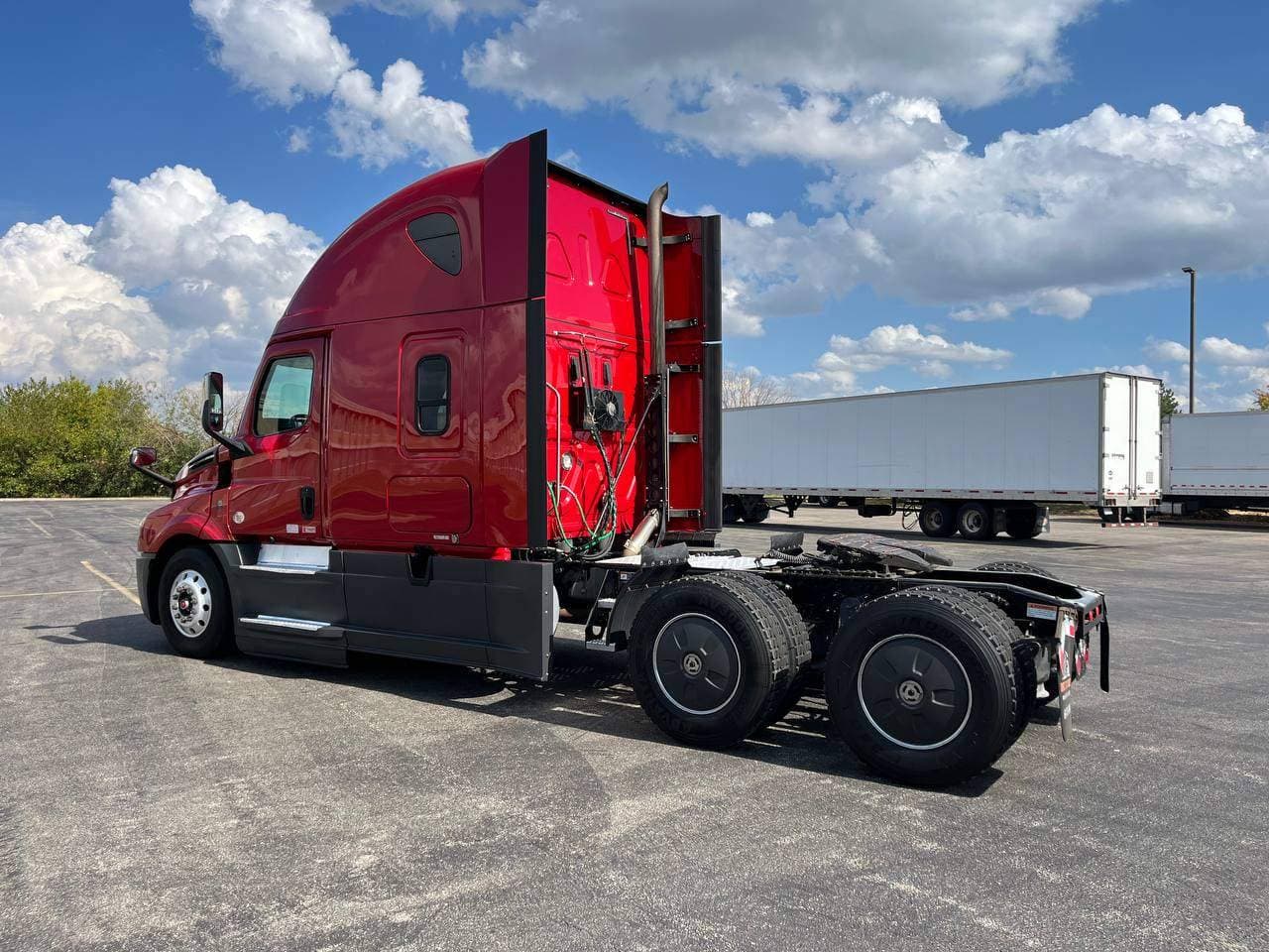 2020 Freightliner Cascadia 126 image 6