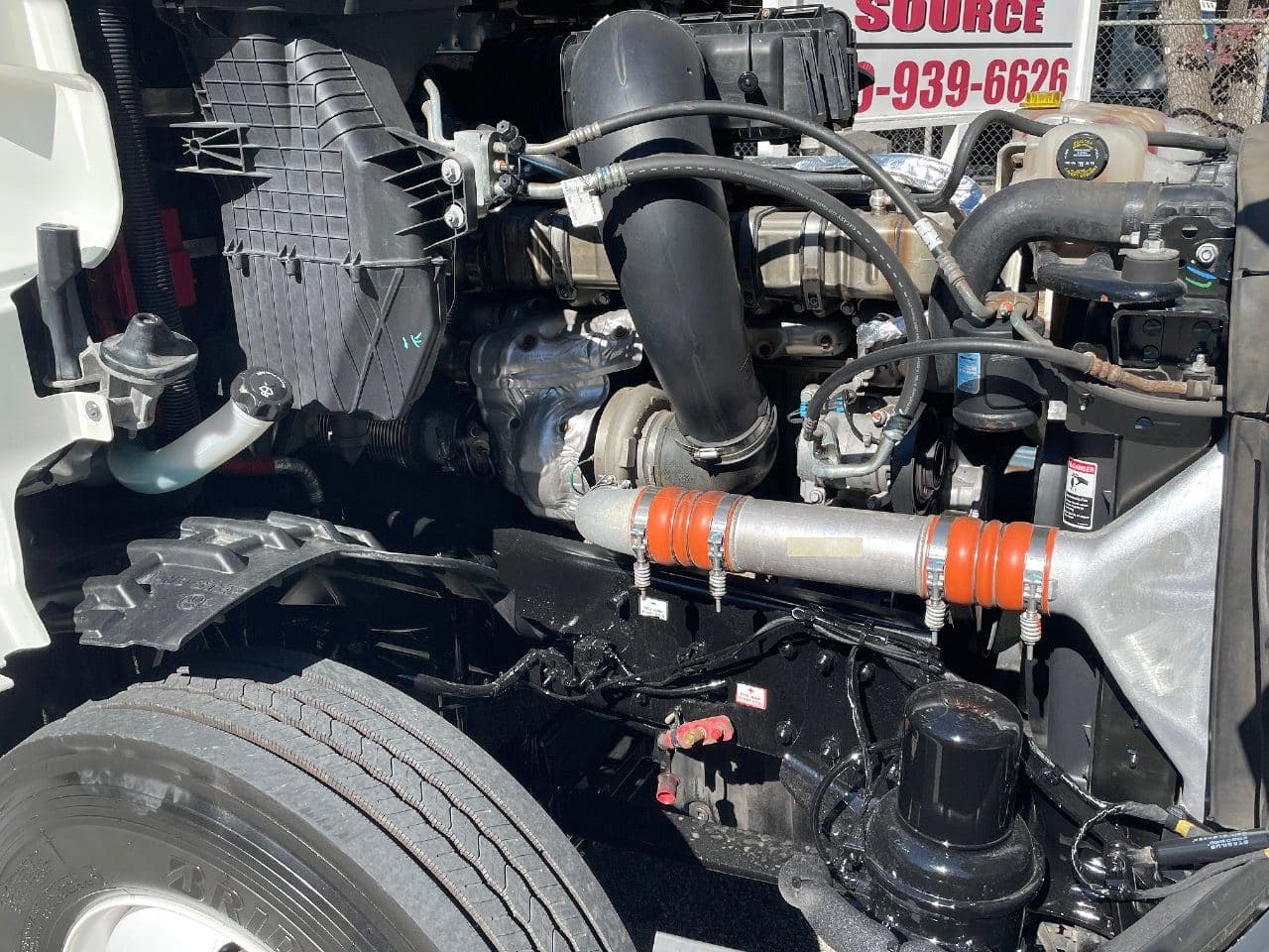 2020 Freightliner Cascadia 126 image 27