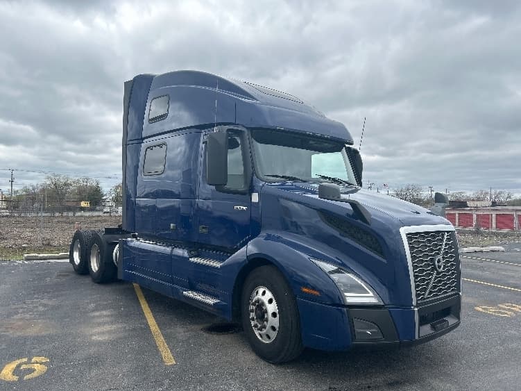 2019 Volvo 64860 image 1