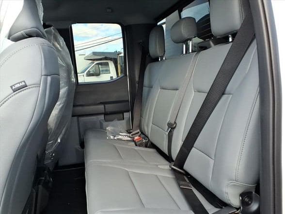 2026 Ford F450 image 17