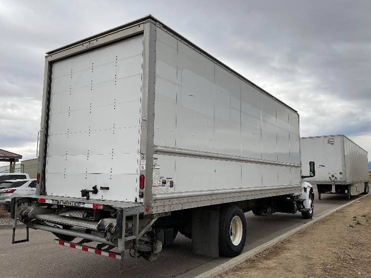 2022 International MV607 Box Truck - 220HP, 6 Speed Automatic, Roll up Door image 13