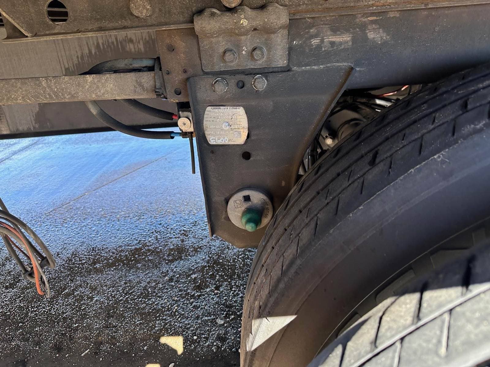 2019 Utility 4000D-X image 5