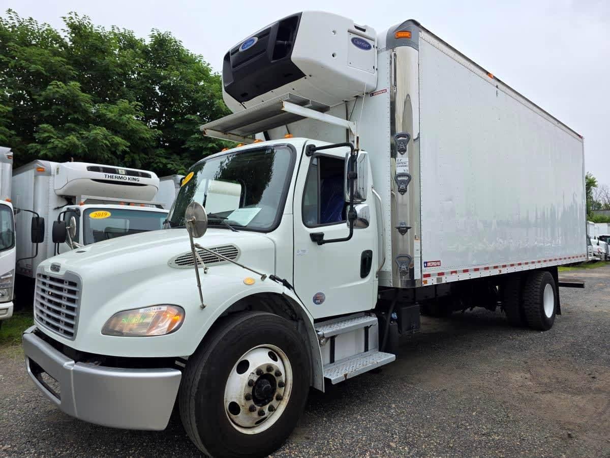 2020 Freightliner M2 image 16