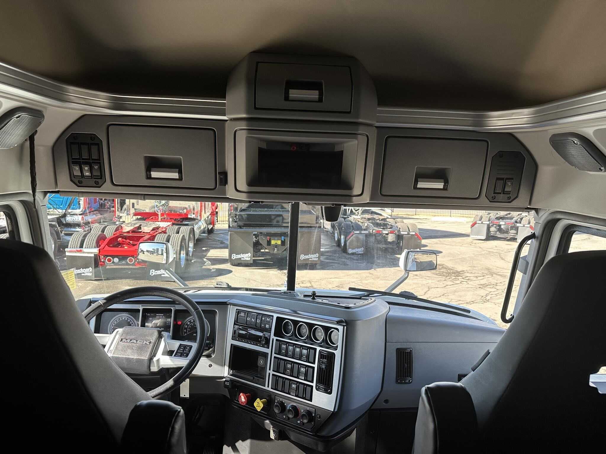 Used 2022 MACK ANTHEM Conventional - Sleeper Truck image 7