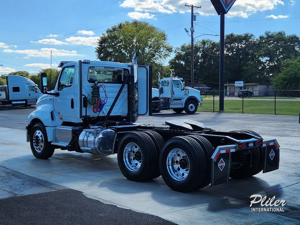 2025 INTERNATIONAL LT SN298703 image 7