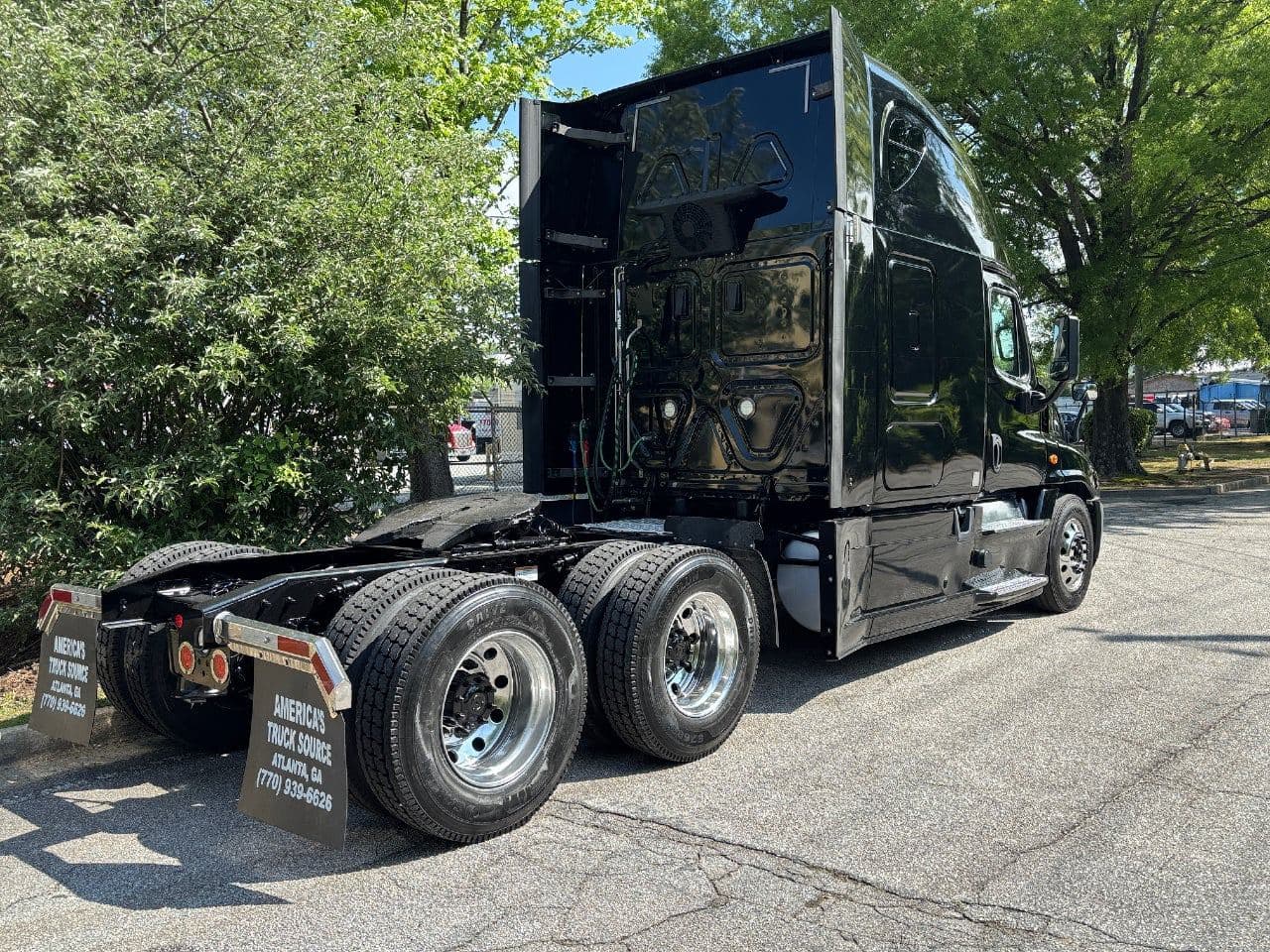 2020 Freightliner Cascadia 125 image 14