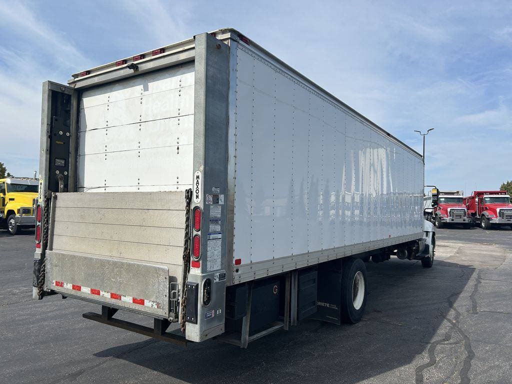 2020 Hino Conventional Type Truck image 5