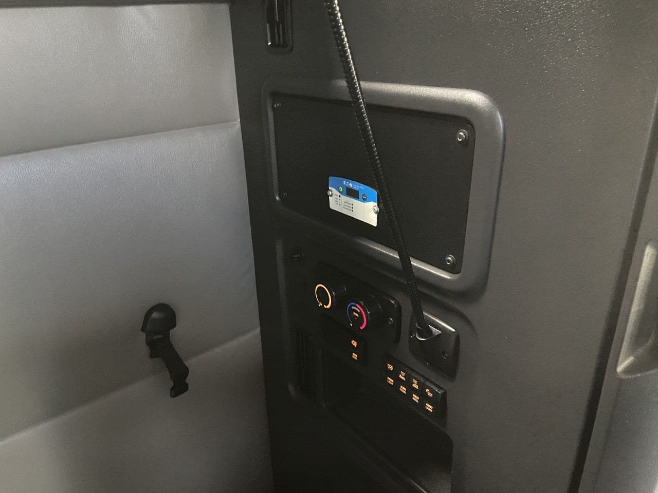 2022 Freightliner Cascadia image 16
