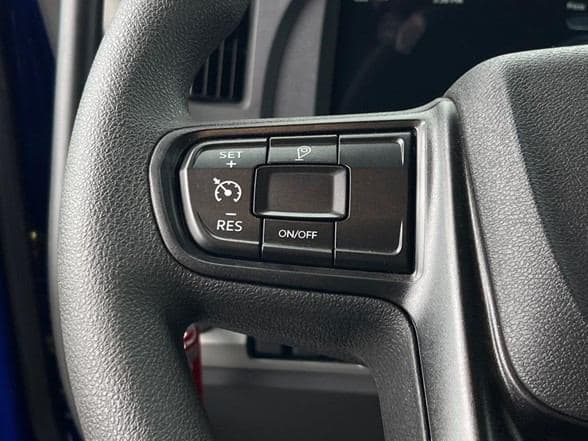 2025 Kenworth T880 image 18