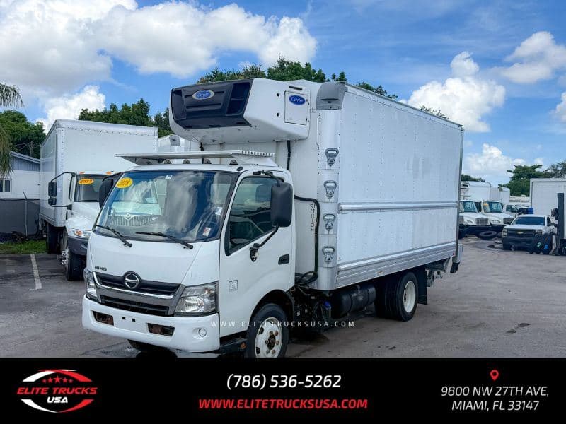 2018 Hino 195 image 1