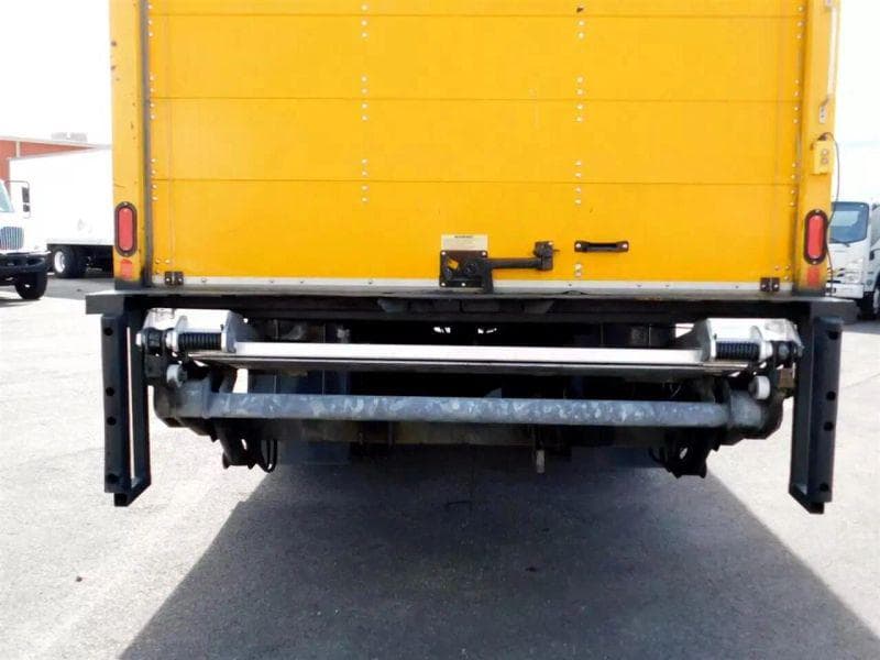 2019 International 4300 image 10