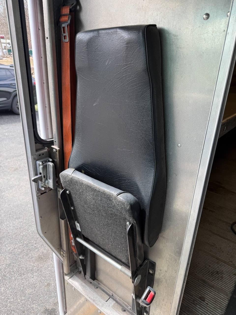 2017 Freightliner MT55 image 15