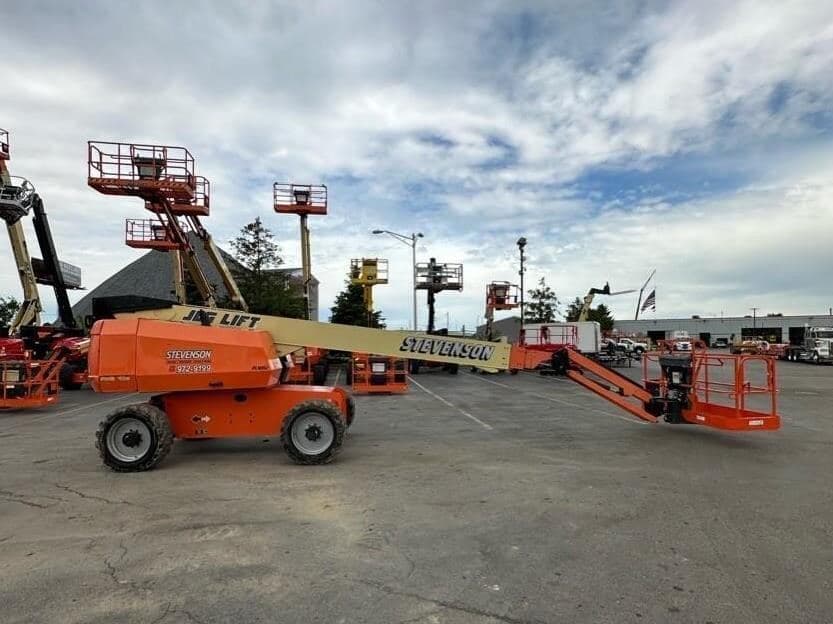 2015 JLG 660SJ PL9892 image 1