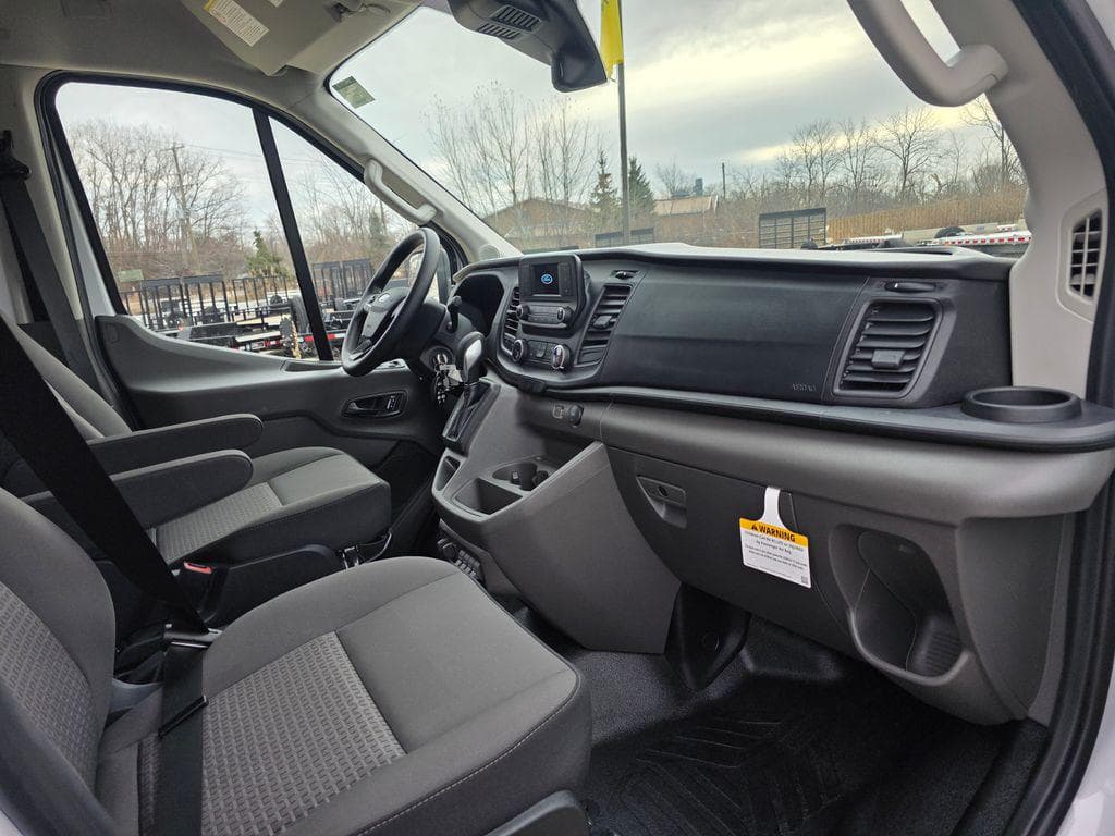 2024 Ford Transit-350 Base image 41