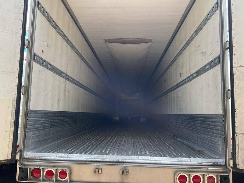 2016 Utility 3000R image 3