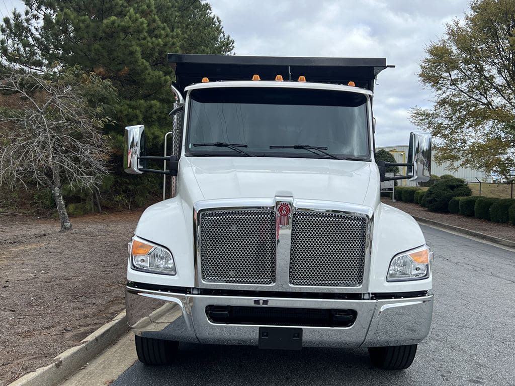 New 2026 KENWORTH T280 image 11