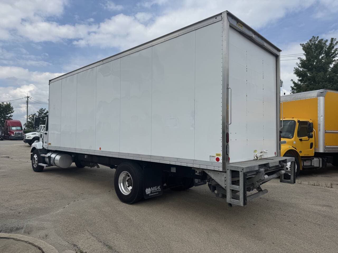 2024 Mack MD6 image 6