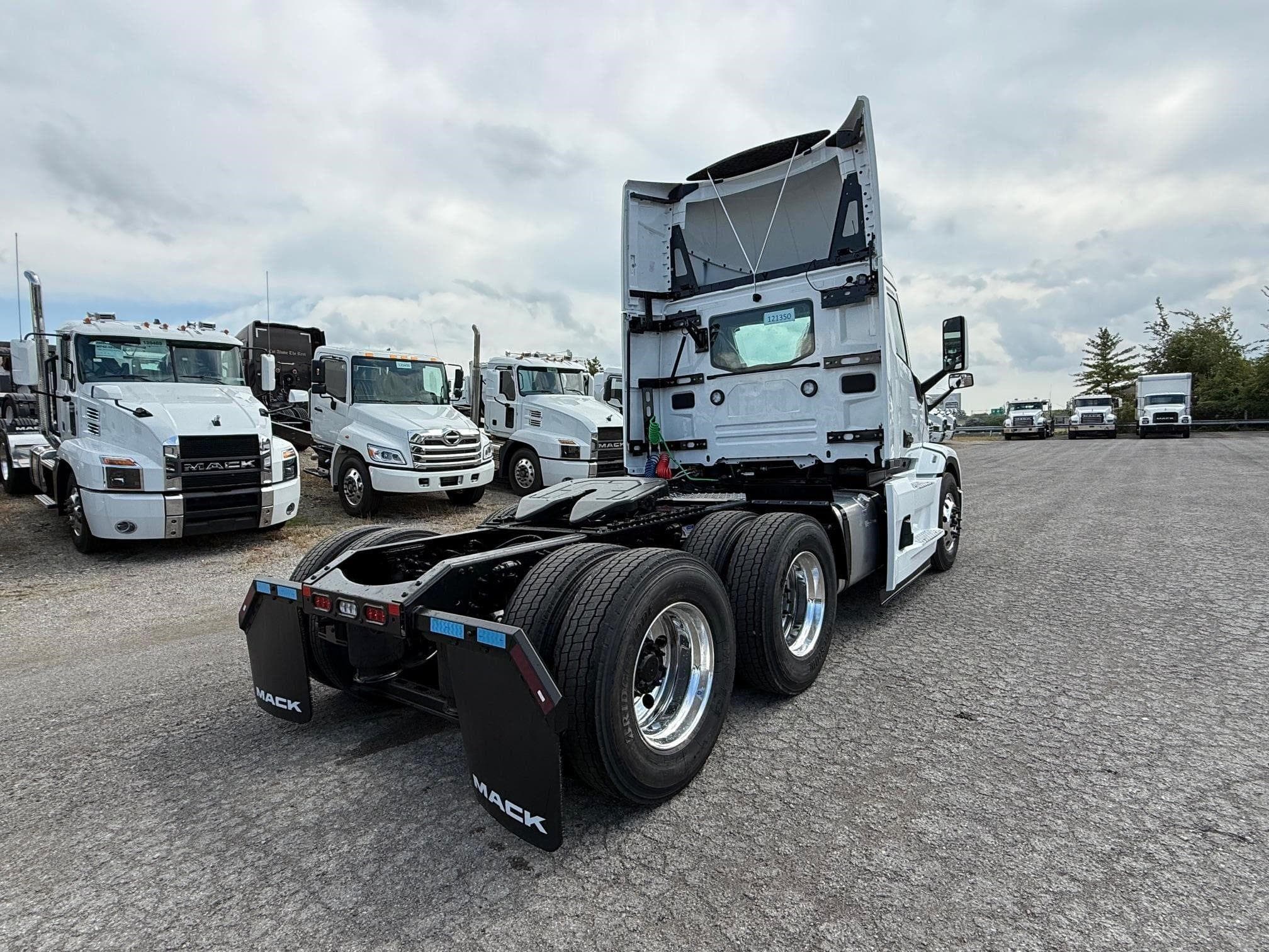 2026 MACK PIONEER 64T 121350 image 8
