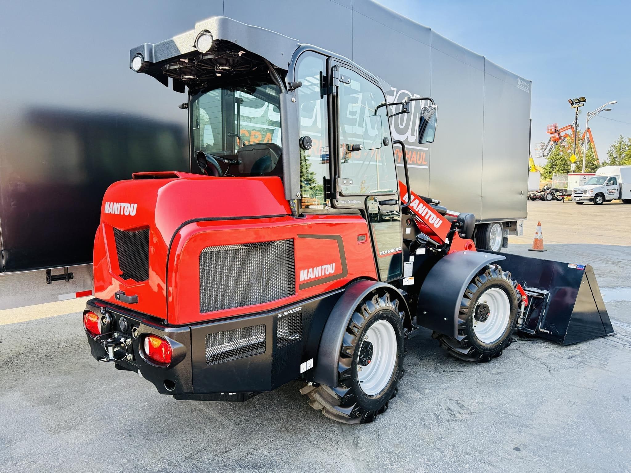 2025 MANITOU MLA5-60 H-Z image 6