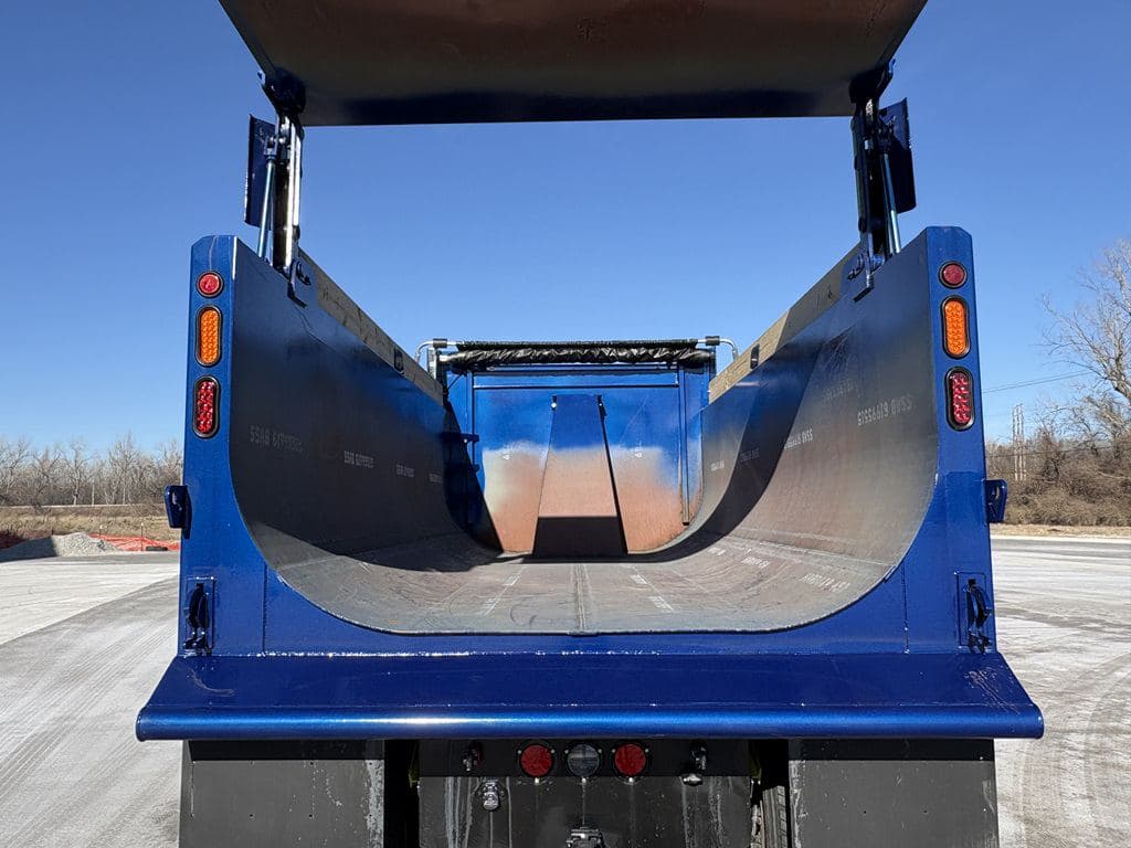 New 2026 KENWORTH T480 image 5