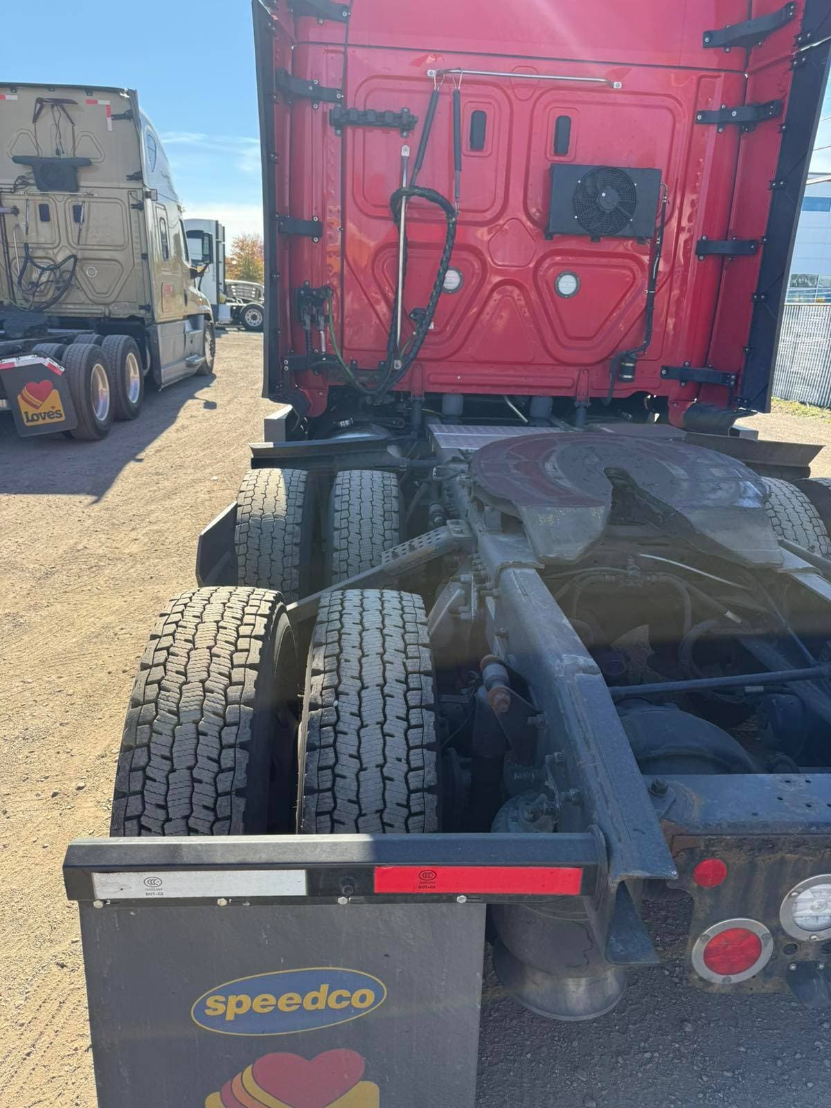 2022 Freightliner Cascadia image 7