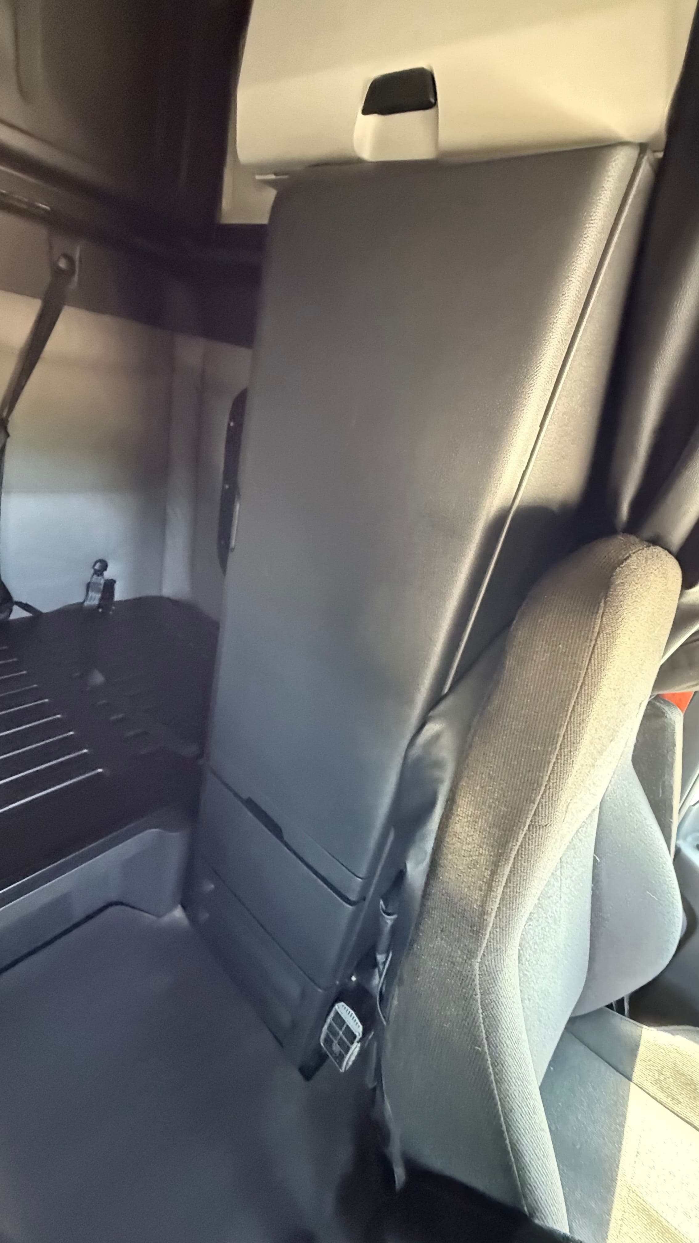 2021 Freightliner Cascadia 126 image 10