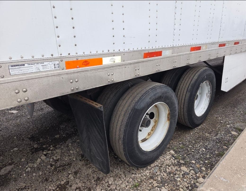 2018 Utility 53` Dry Van image 3