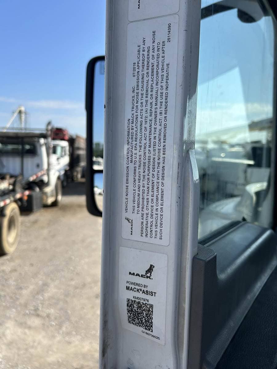 2019 Mack Anthem 64T Day Cab Truck - MP7 395HP, 12 Speed M Drive Amt image 7