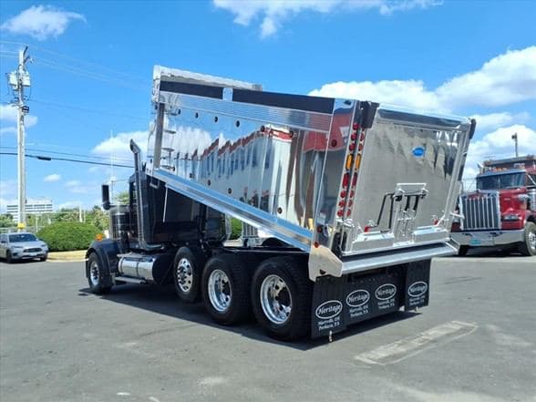 2026 Kenworth W900 image 8