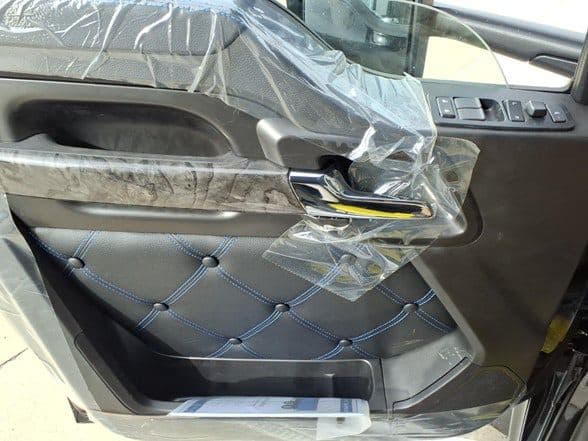 2026 Kenworth W990 image 11