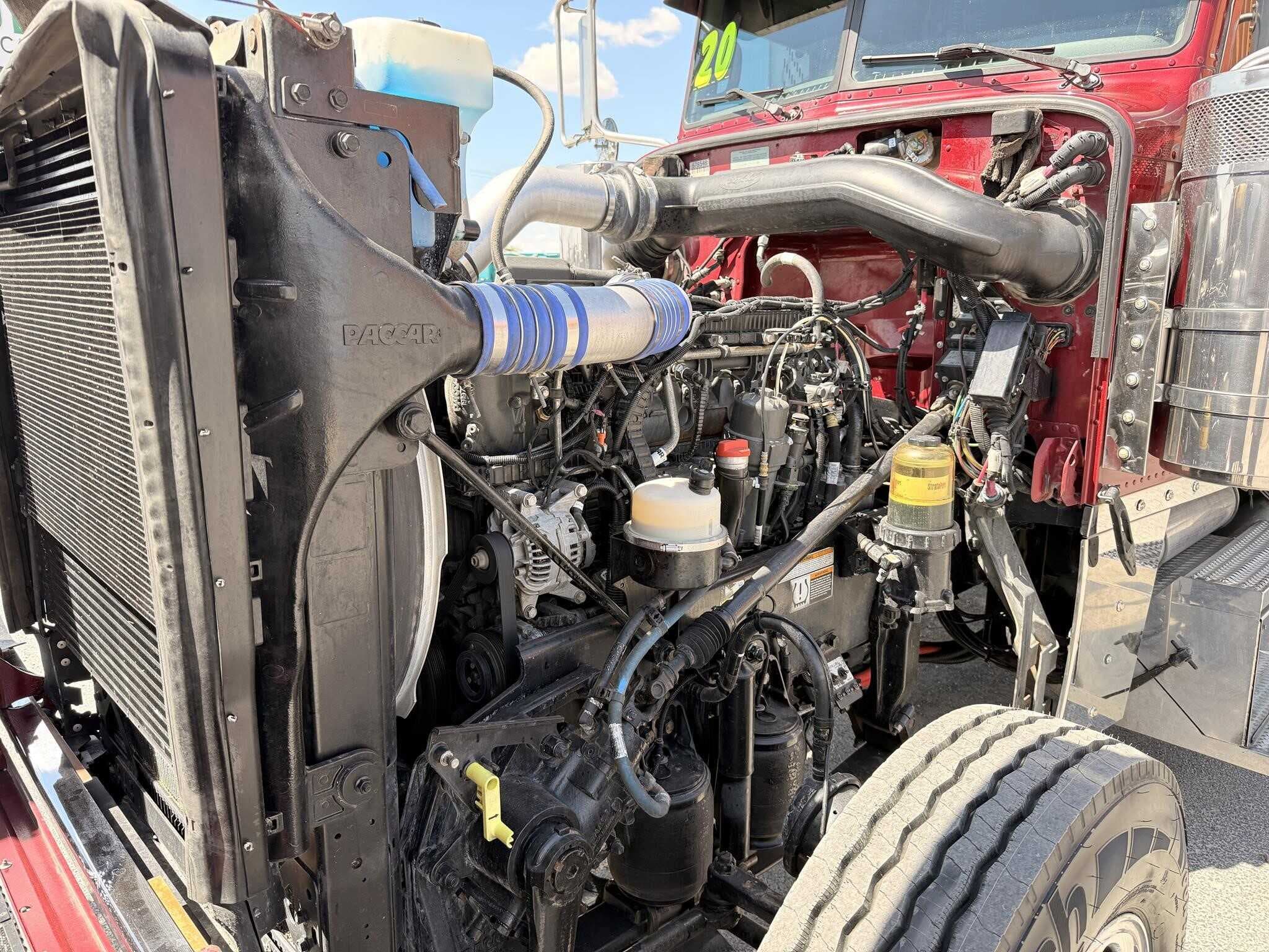 Used 2020 PETERBILT 389 Conventional - Sleeper Truck in Heyburn, ID image 13